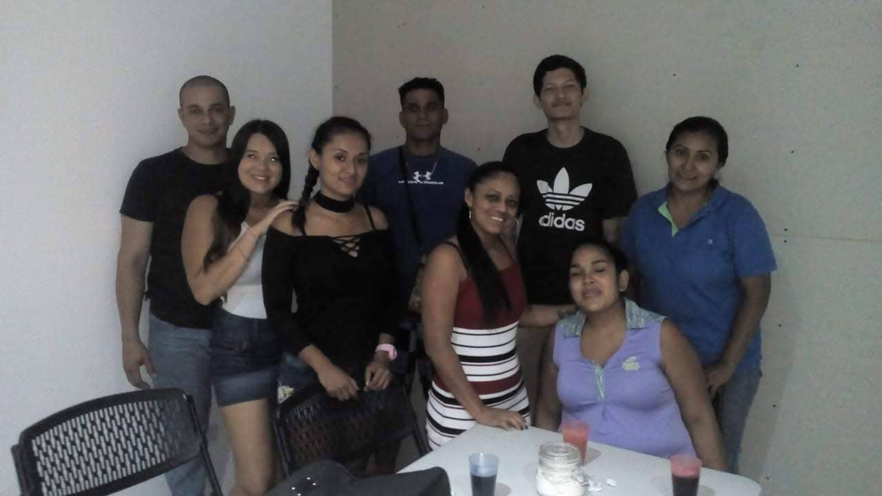 Clases de adultos en Lexis Tamarindo